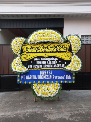 Papan Bunga Duka di Pace