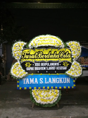 Papan Bunga Duka di Pace